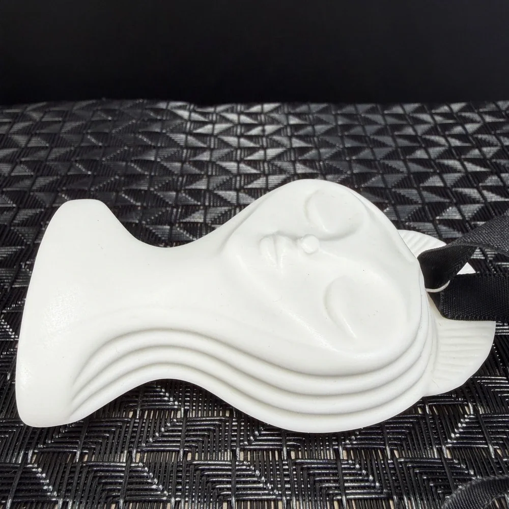 Jonathan Adler Muse Ornament White Porcelain Female Face Heart Sunburst 3.5
